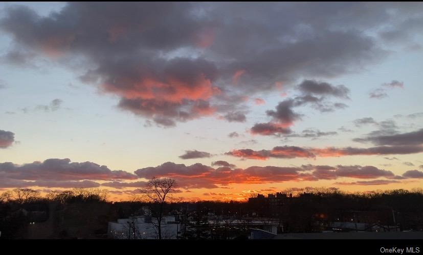 1015 Old Post Road # 3N, Mamaroneck, NY 10543