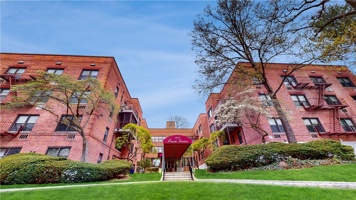 1015 Old Post Road # 3N, Mamaroneck, NY 10543