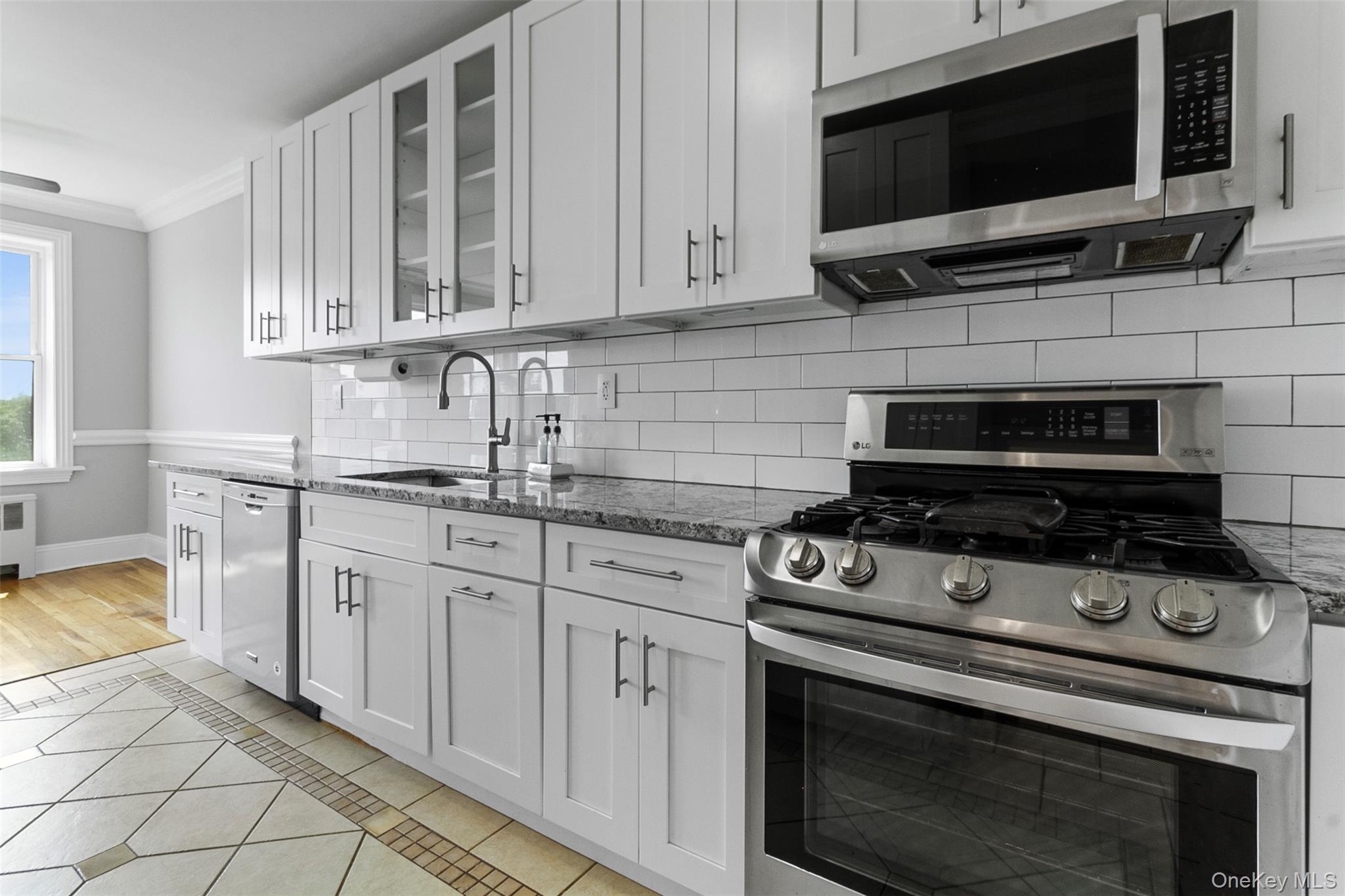 1015 Old Post Road # 3N, Mamaroneck, NY 10543