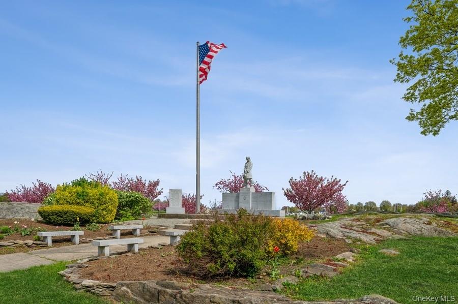 1015 Old Post Road # 3N, Mamaroneck, NY 10543