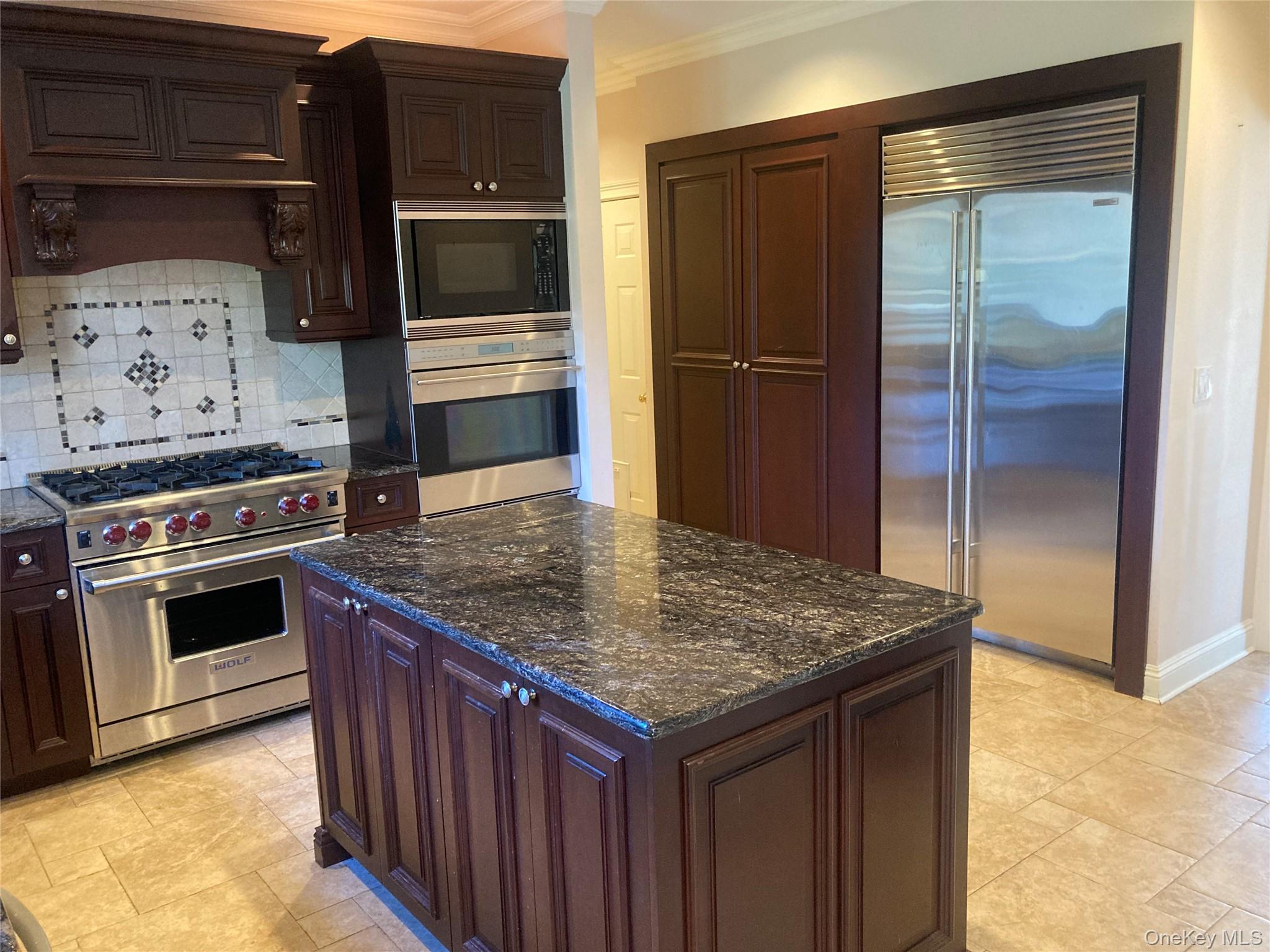 9 Silas Woods Road, Manorville, NY 11949