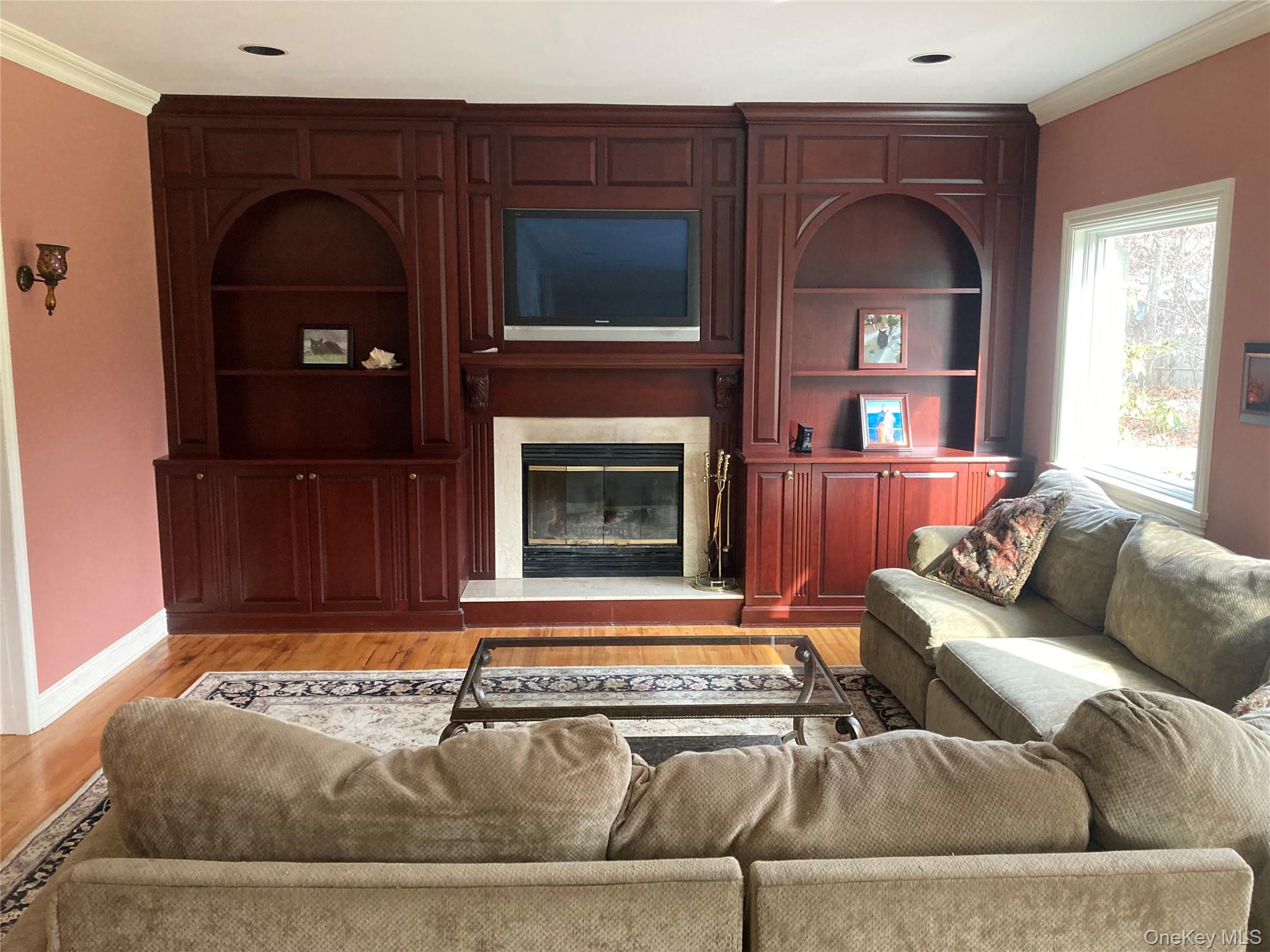 9 Silas Woods Road, Manorville, NY 11949