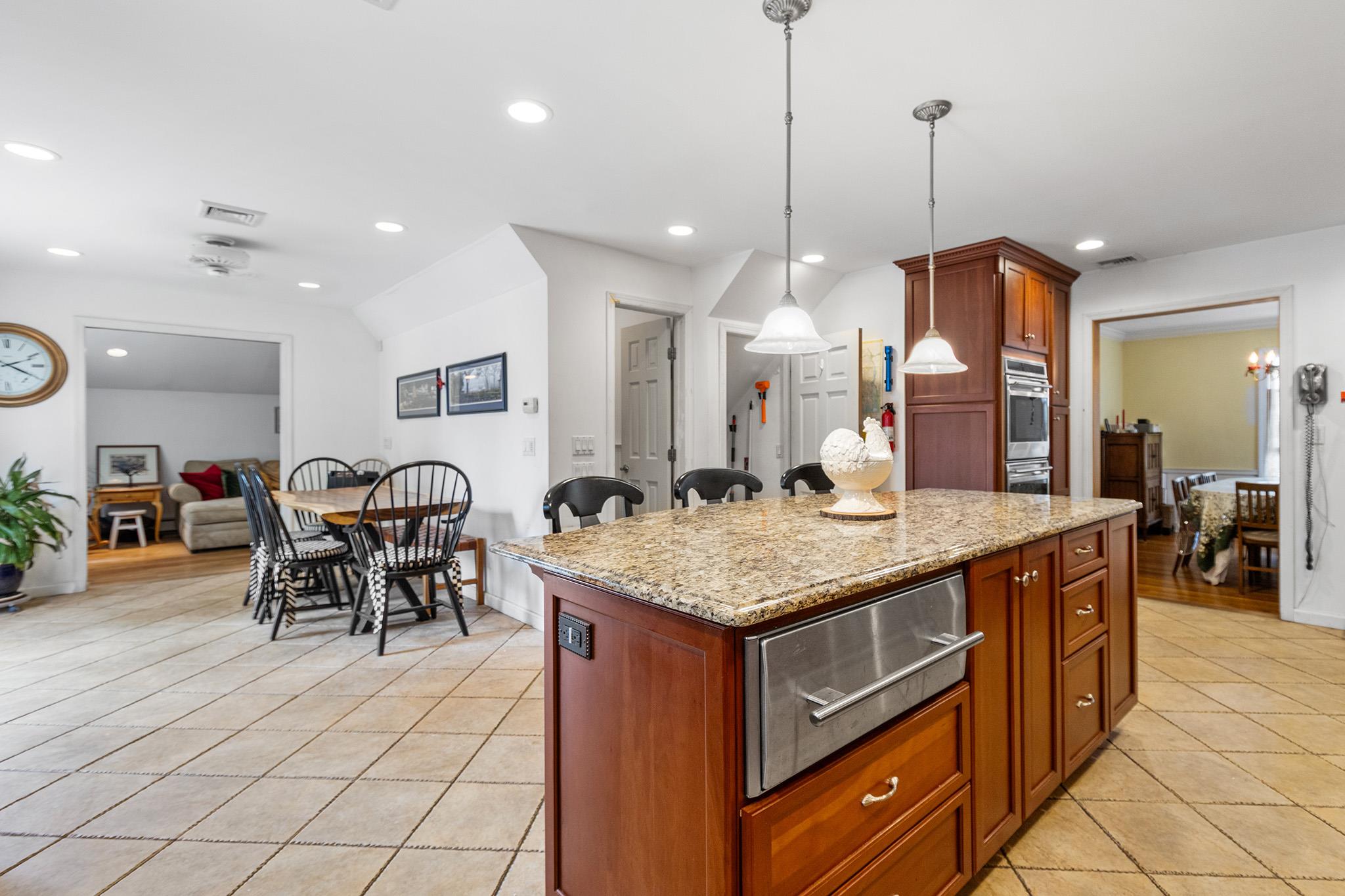 42 E Webster Street, Merrick, NY 11566