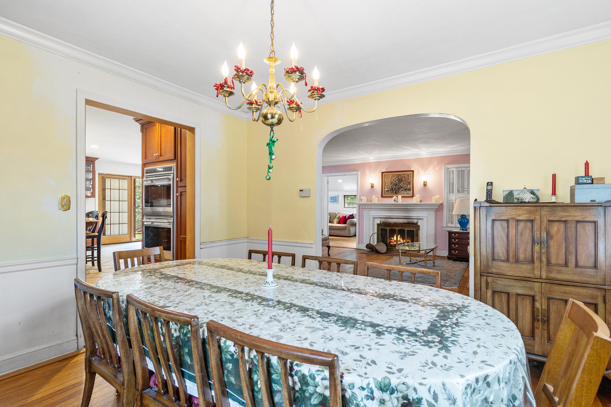 42 E Webster Street, Merrick, NY 11566