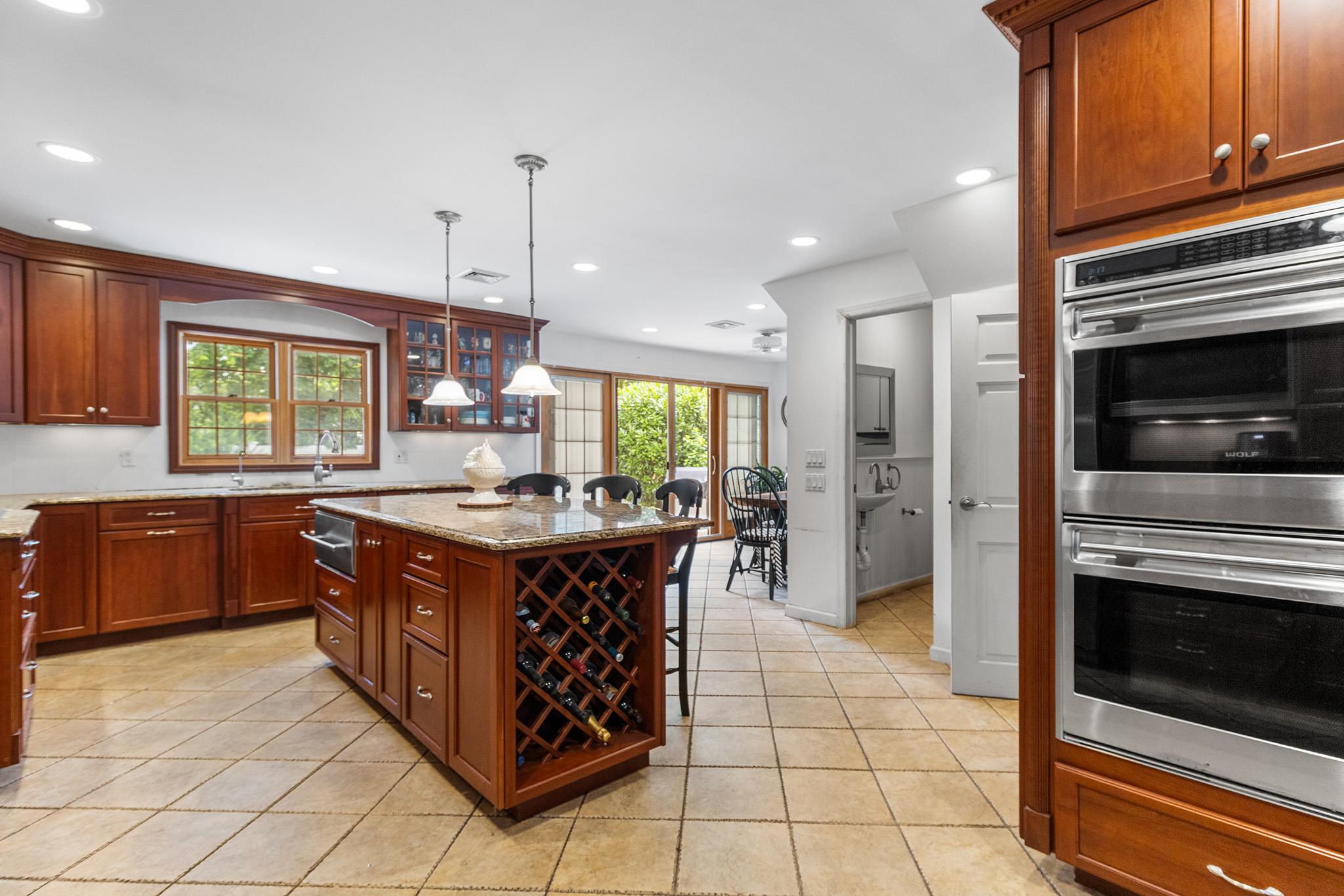 42 E Webster Street, Merrick, NY 11566