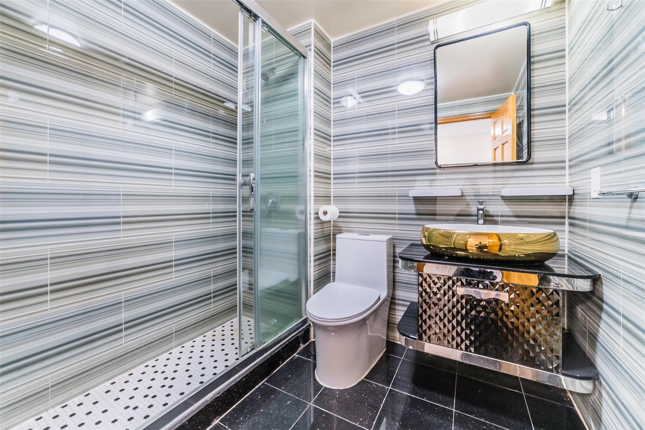 31-47 137th Street # 3C, Flushing, NY 11354