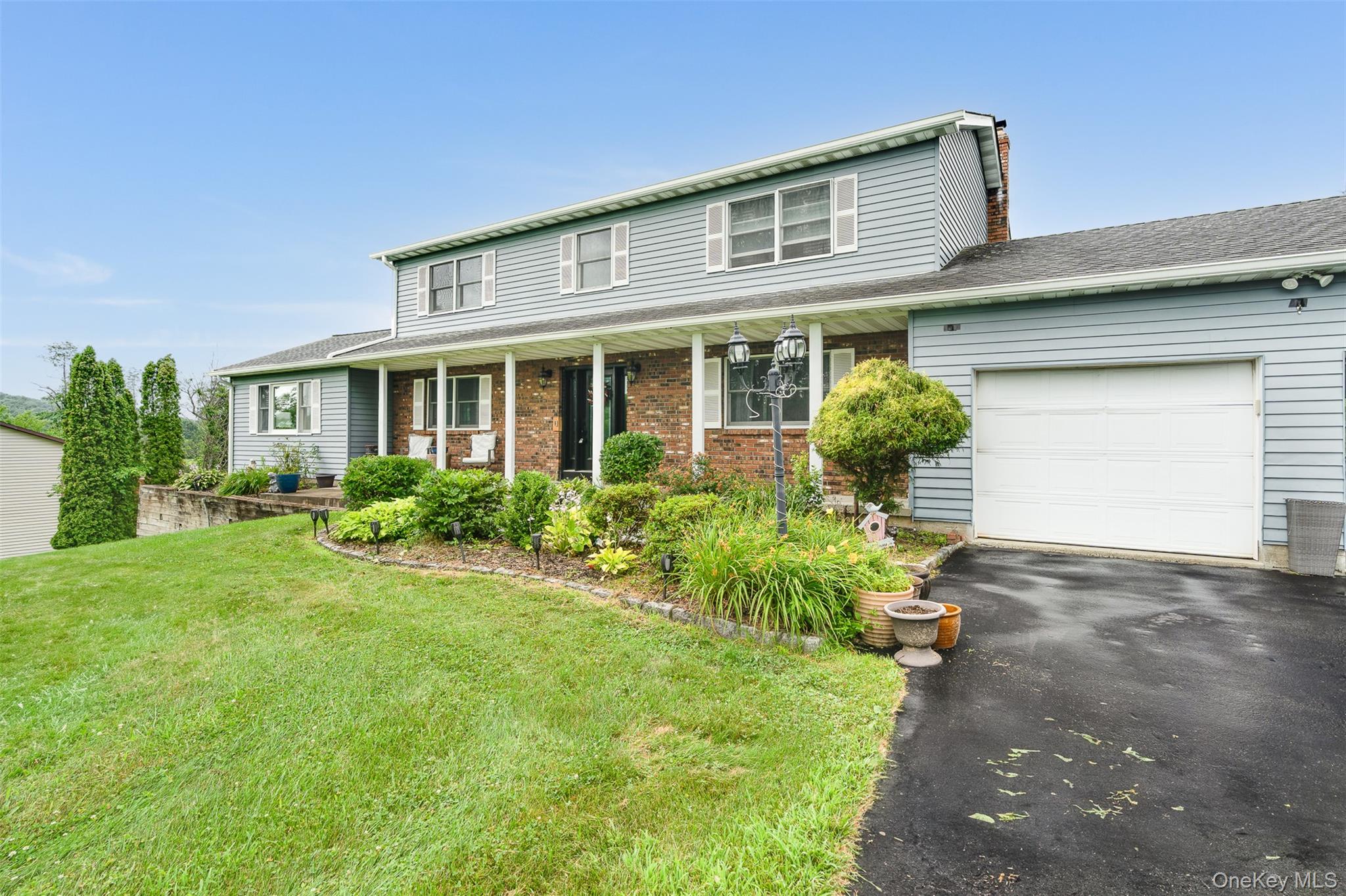 108 Beyer Drive, Poughquag, NY 12570