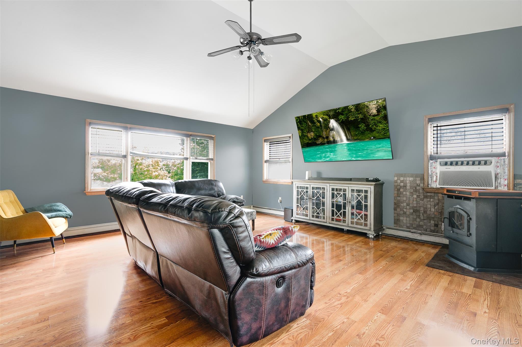 108 Beyer Drive, Poughquag, NY 12570