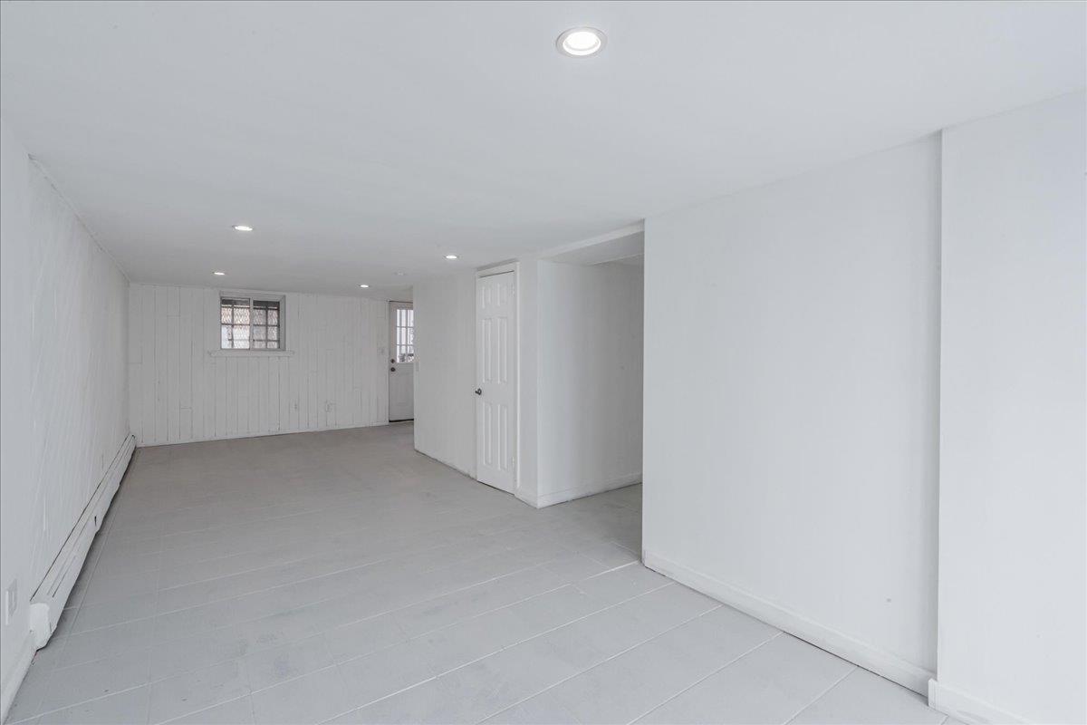 53-26 61st Street, Maspeth, NY 11378