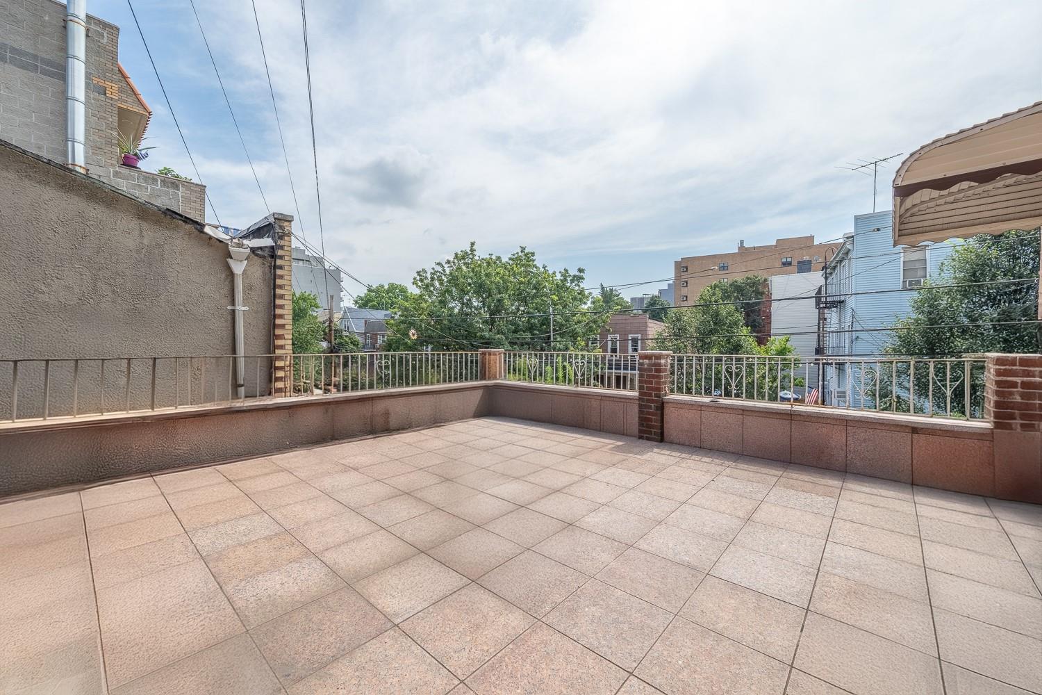 2339 Astoria Boulevard, Astoria, NY 11102