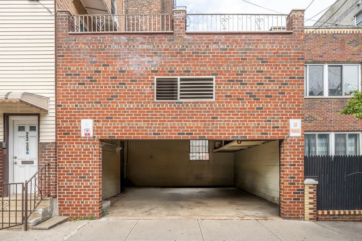 2339 Astoria Boulevard, Astoria, NY 11102