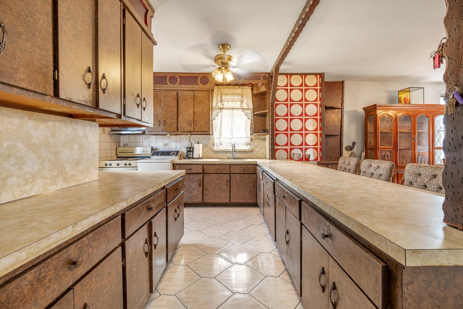 2339 Astoria Boulevard, Astoria, NY 11102