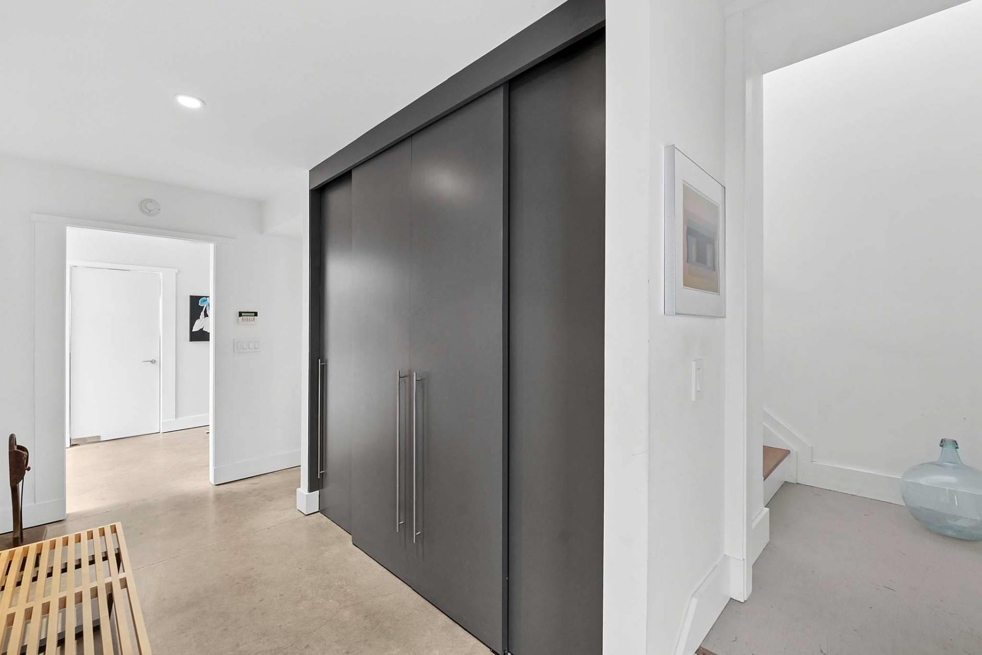 210 Narrow Lane E, Sagaponack, NY 11962