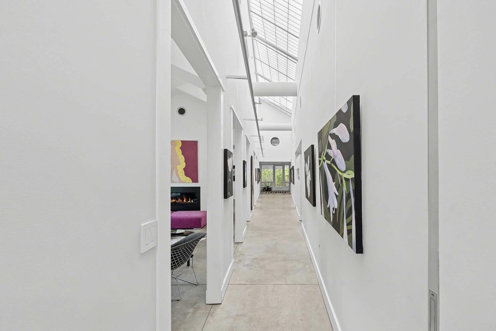 210 Narrow Lane E, Sagaponack, NY 11962