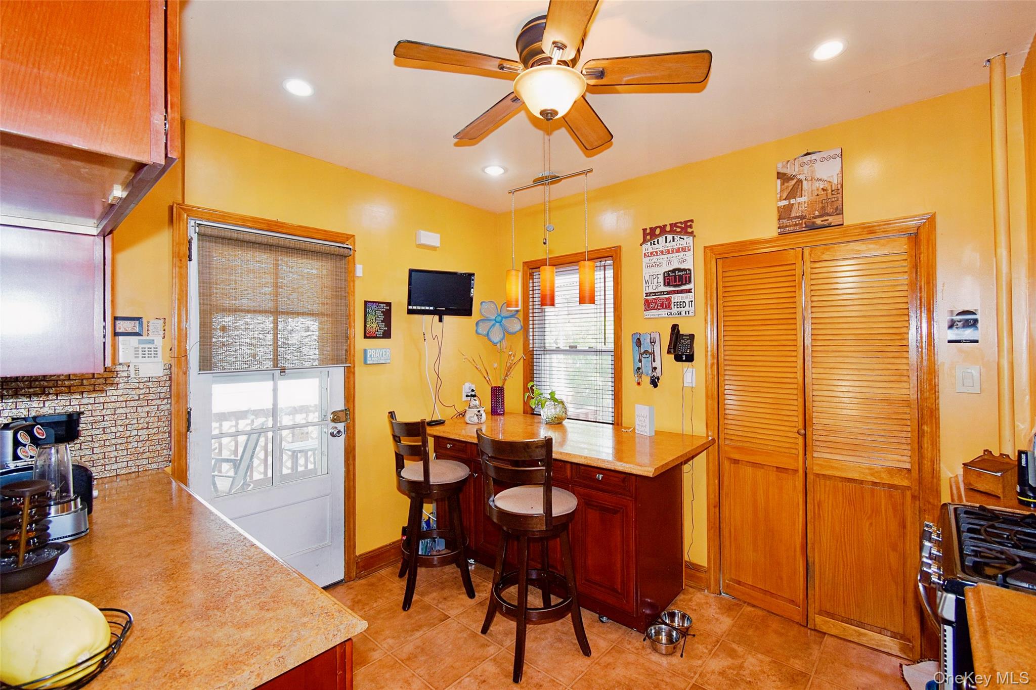 142 Beechwood Avenue, Mount Vernon, NY 10553