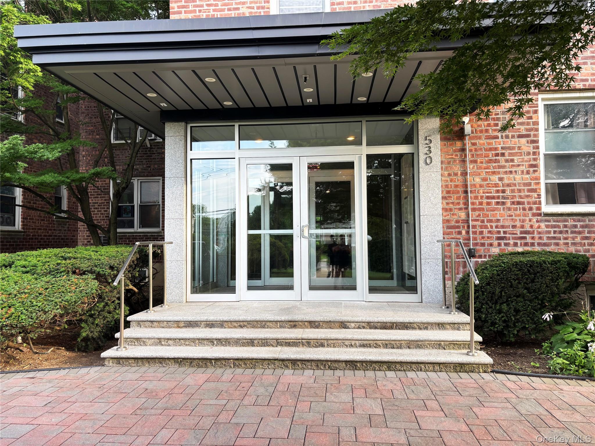 530 Dubois Avenue # B3, Valley Stream, NY 11581