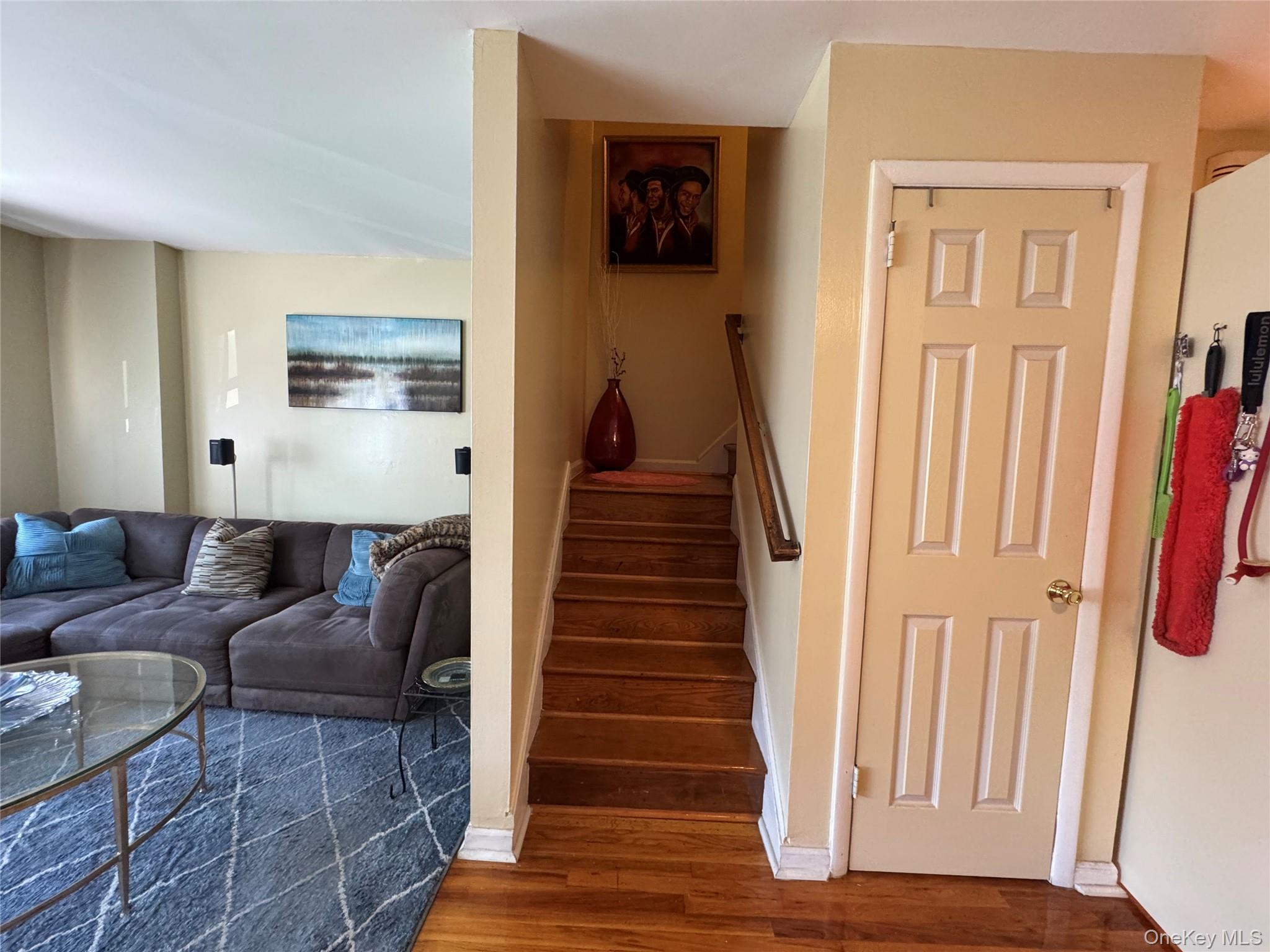 4406 Murdock Avenue, Bronx, NY 10466