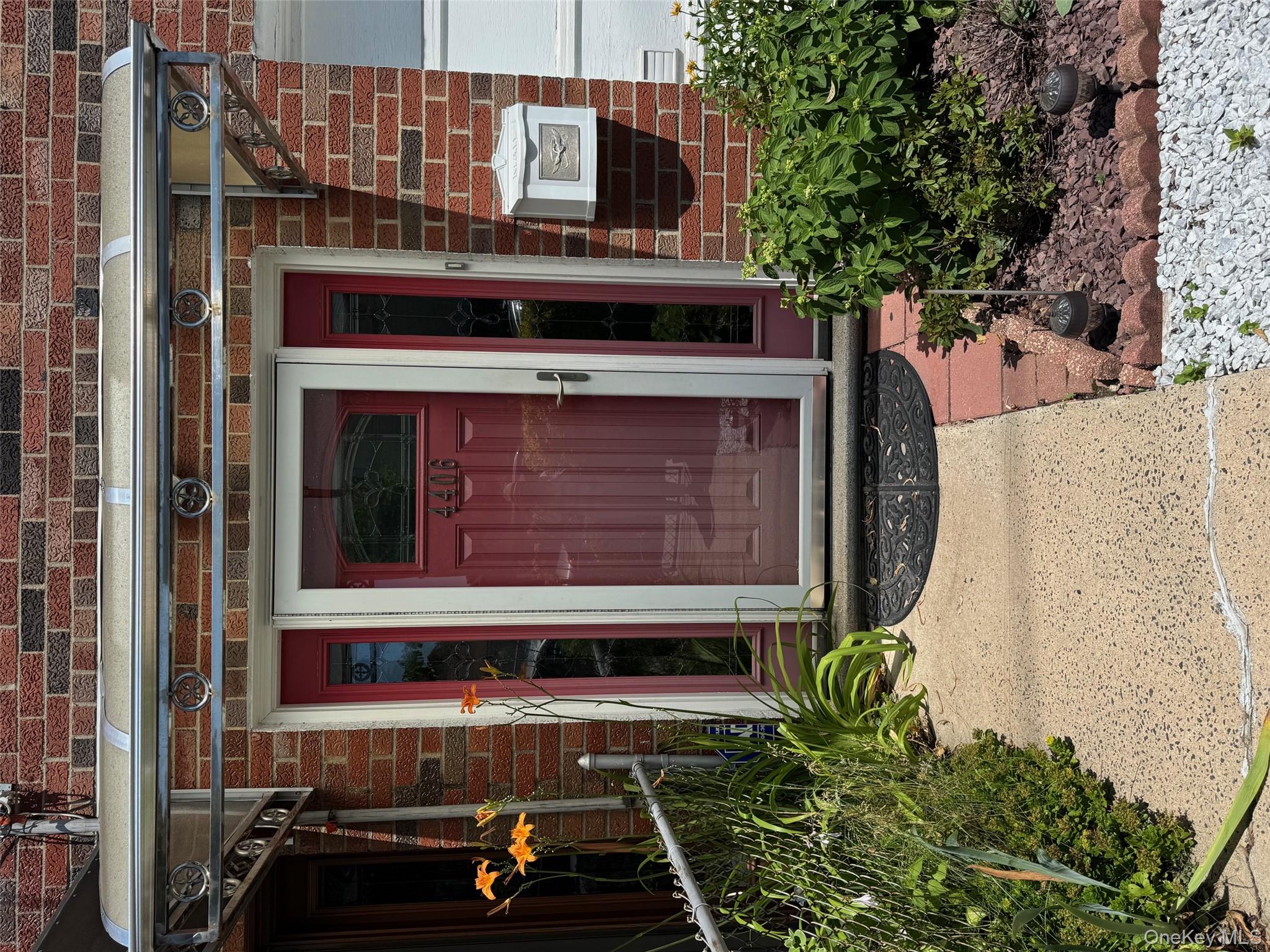 4406 Murdock Avenue, Bronx, NY 10466