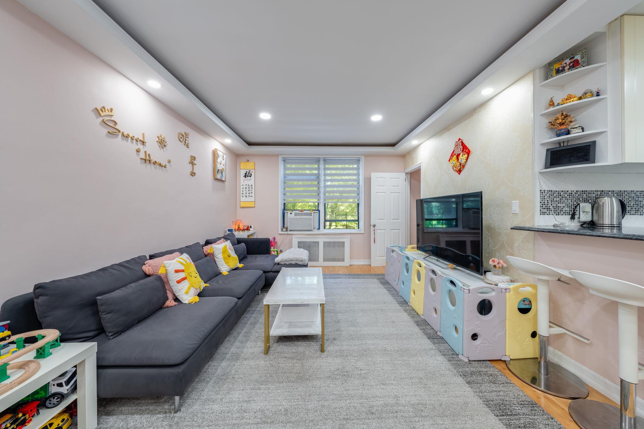 140-10 84 Drive # 2B, Briarwood, NY 11435