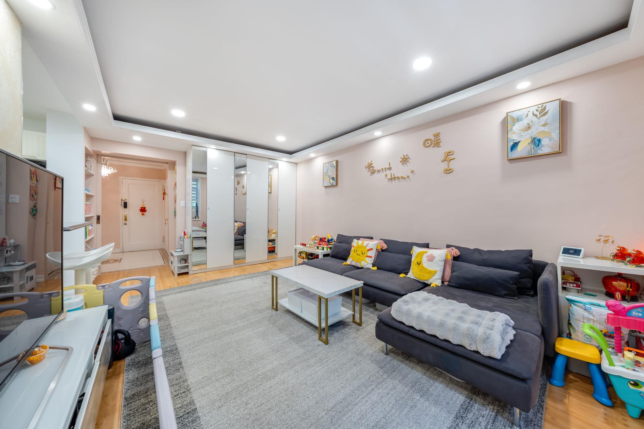 140-10 84 Drive # 2B, Briarwood, NY 11435