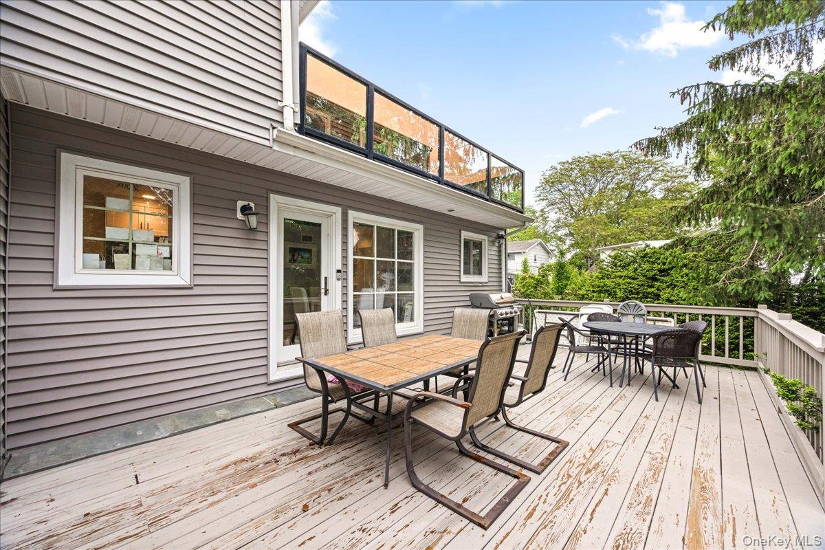 1127 Fordham Lane, Woodmere, NY 11598