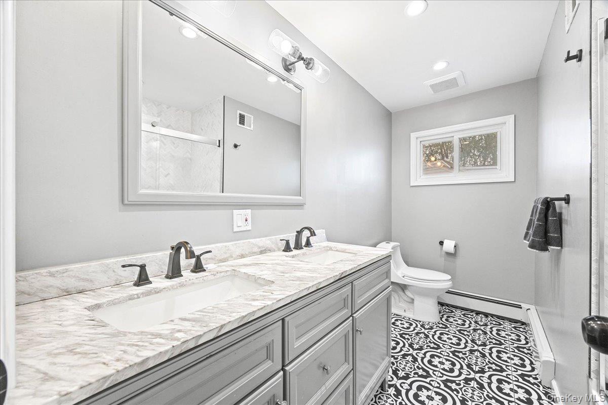 1127 Fordham Lane, Woodmere, NY 11598