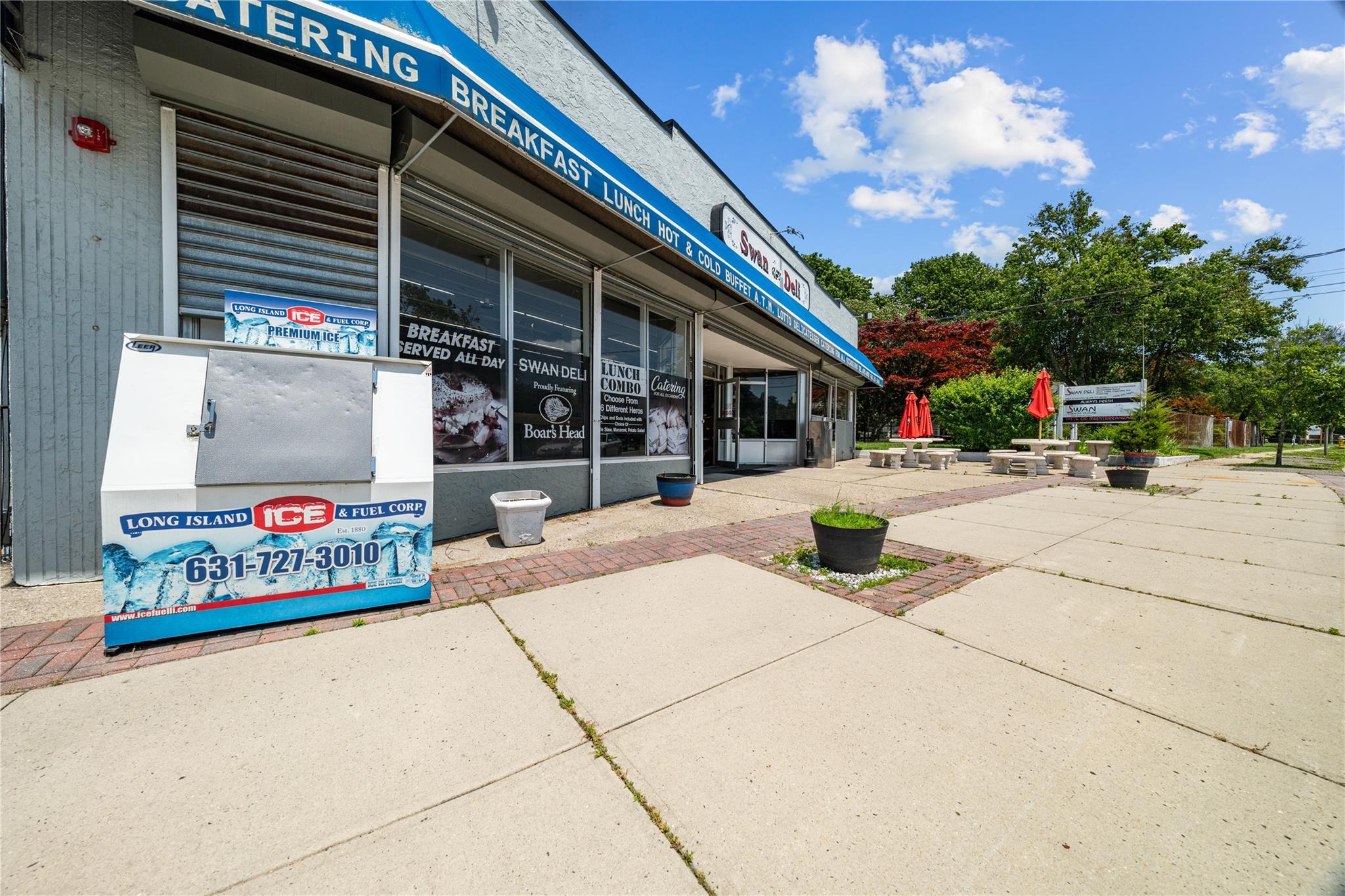 13 S Country Road, East Patchogue, NY 11772