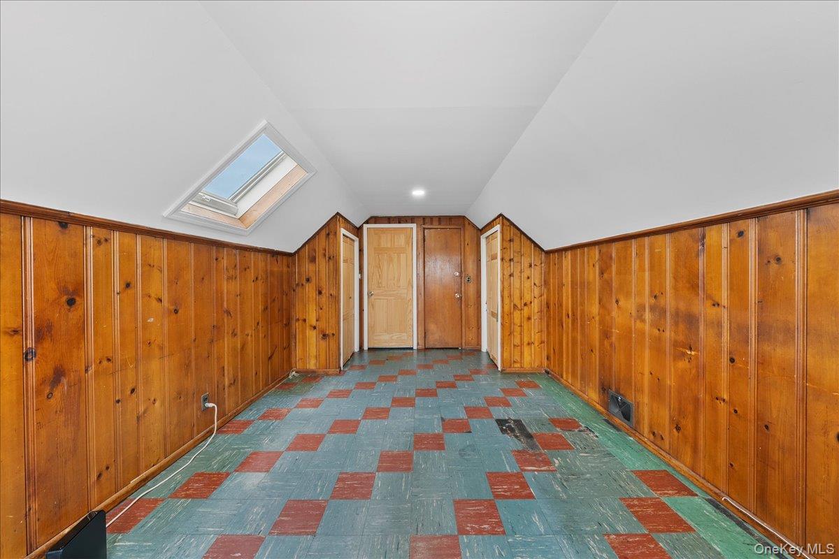 159 Branch Avenue, Freeport, NY 11520