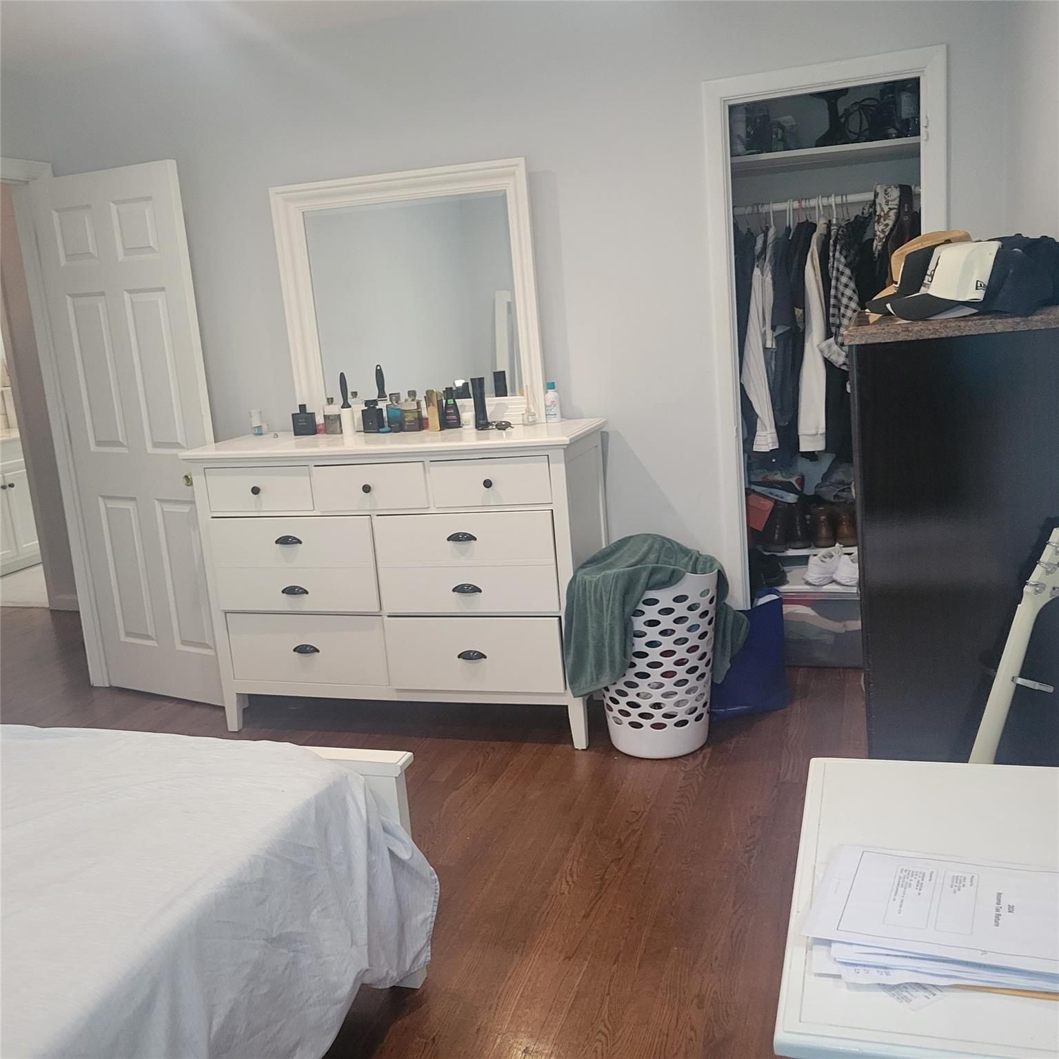 5 Sportsmans Avenue, Freeport, NY 11520