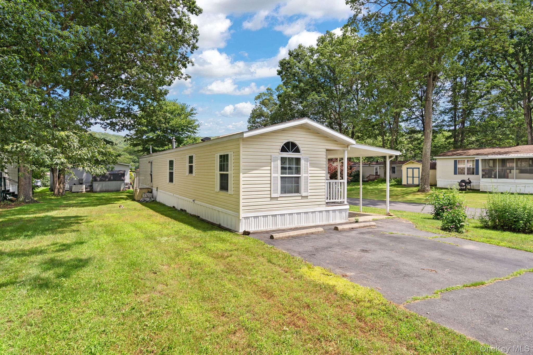 22 Shelley Lane, Wurtsboro, NY 12790