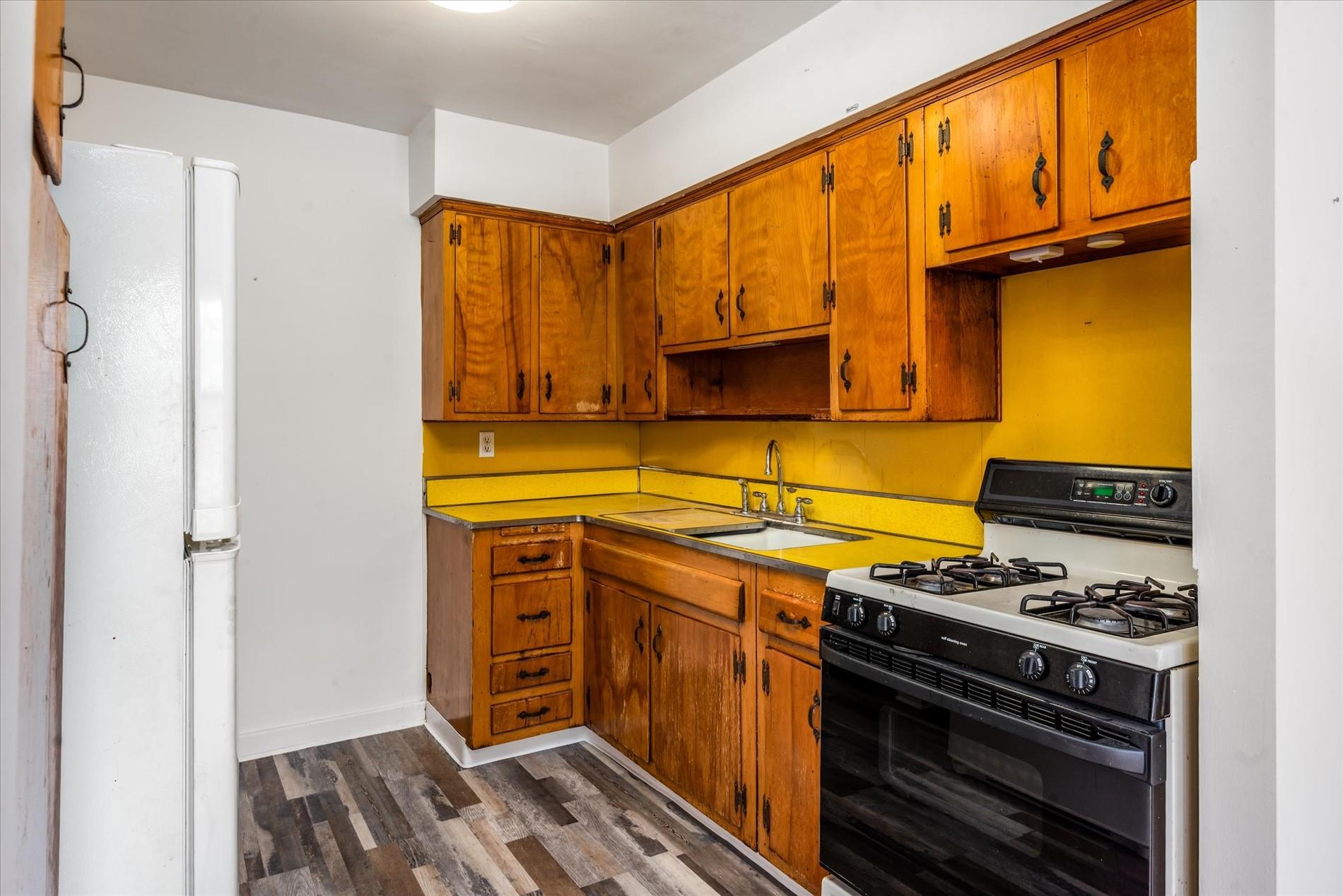 5974 Fresh Pond Road, Maspeth, NY 11378