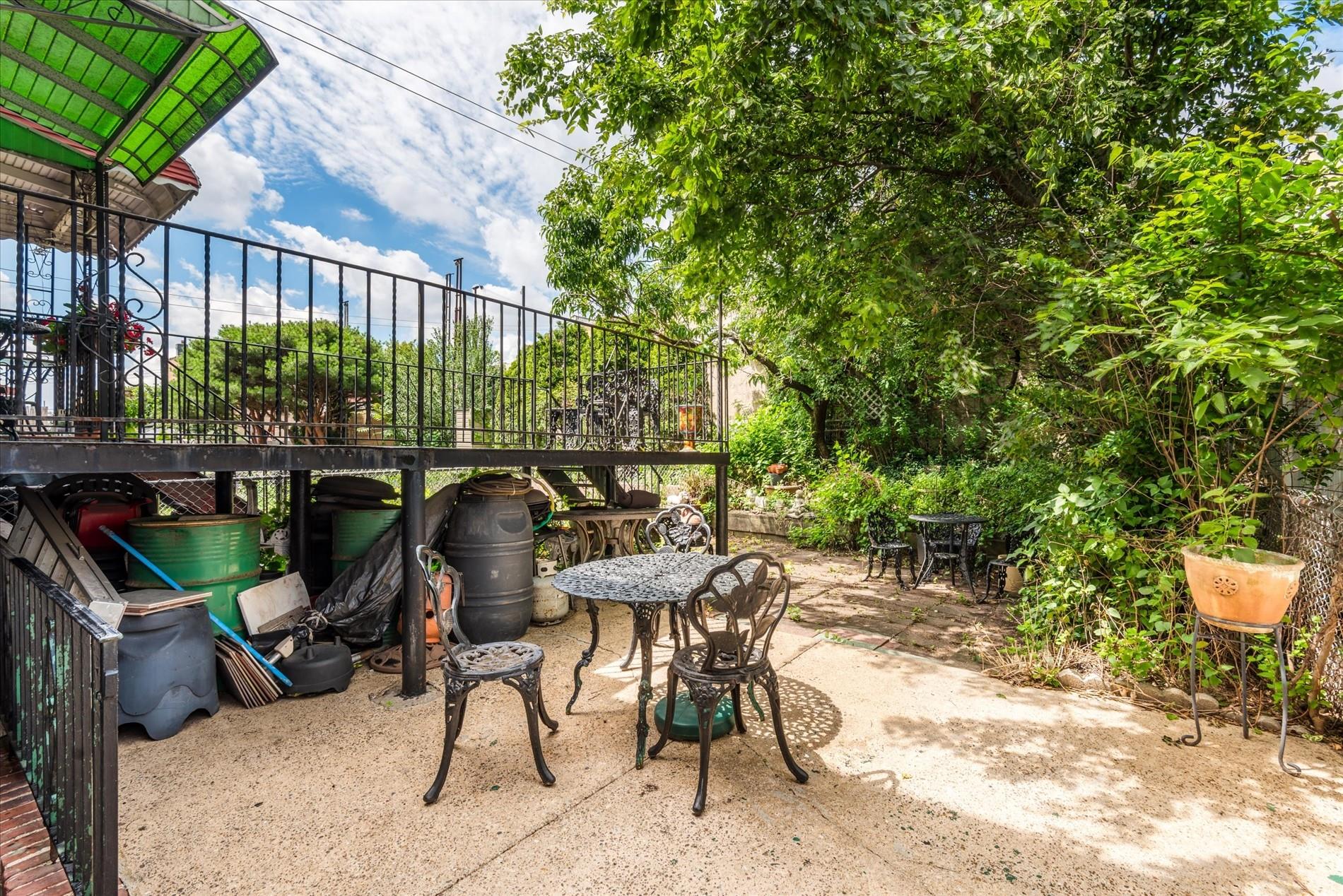 5974 Fresh Pond Road, Maspeth, NY 11378