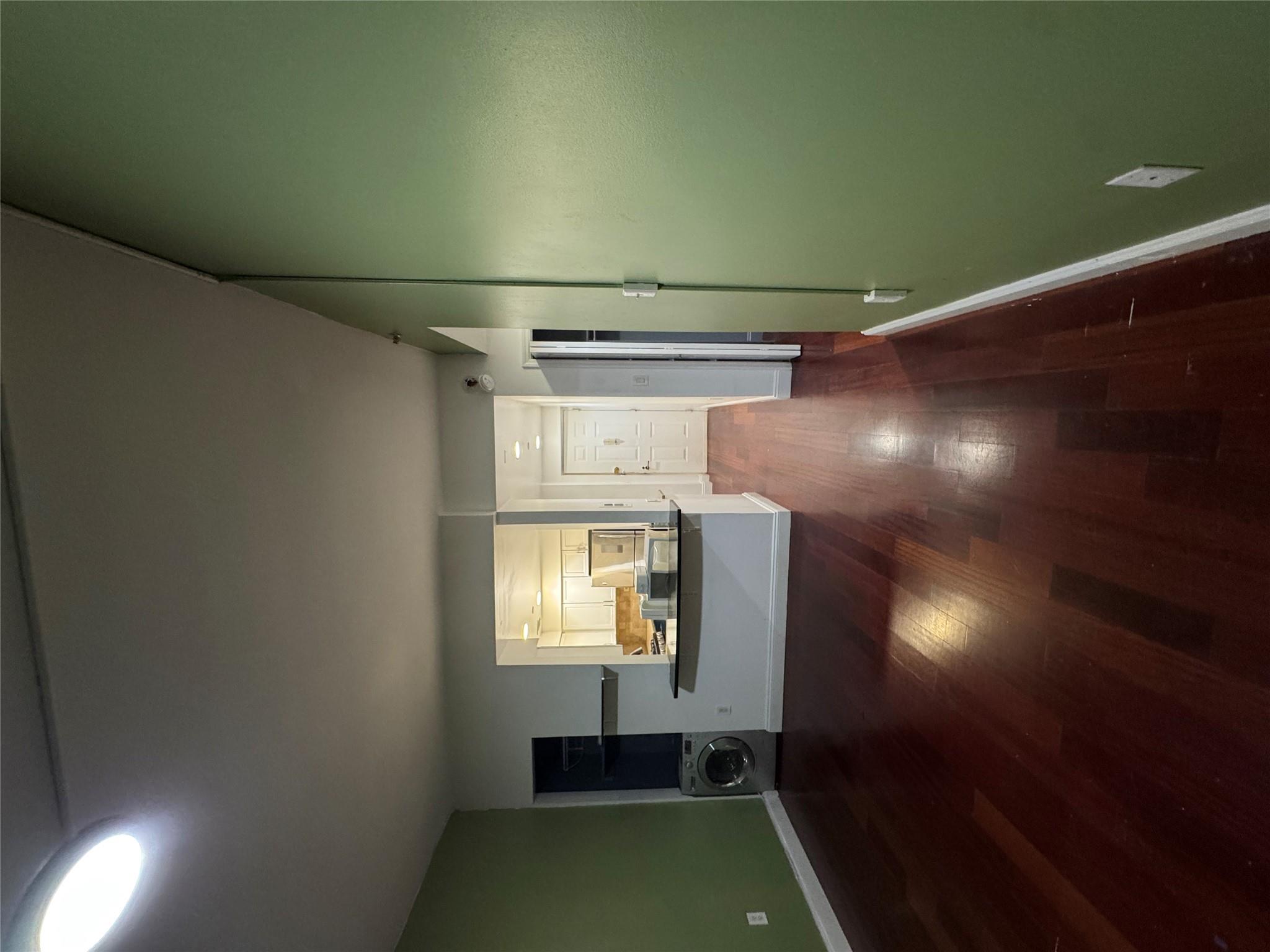 143-41 84th Drive # 1A, Briarwood, NY 11435