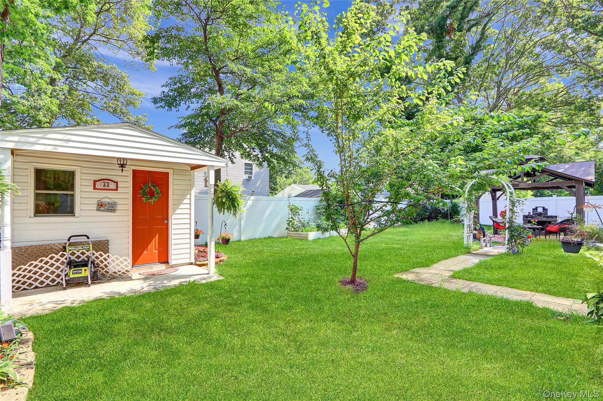 33 Breston Drive W, Shirley, NY 11967