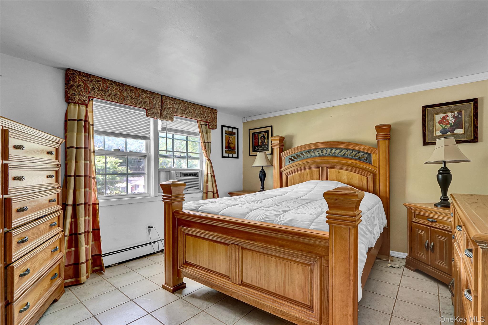 33 Breston Drive W, Shirley, NY 11967