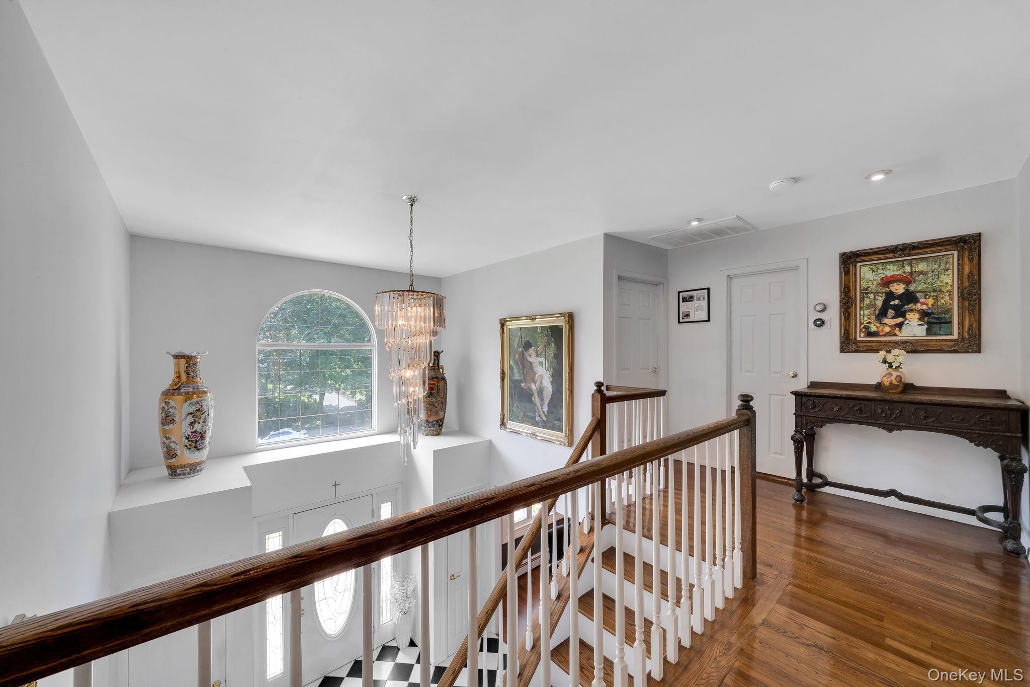 11 Dillmont Drive, Smithtown, NY 11787