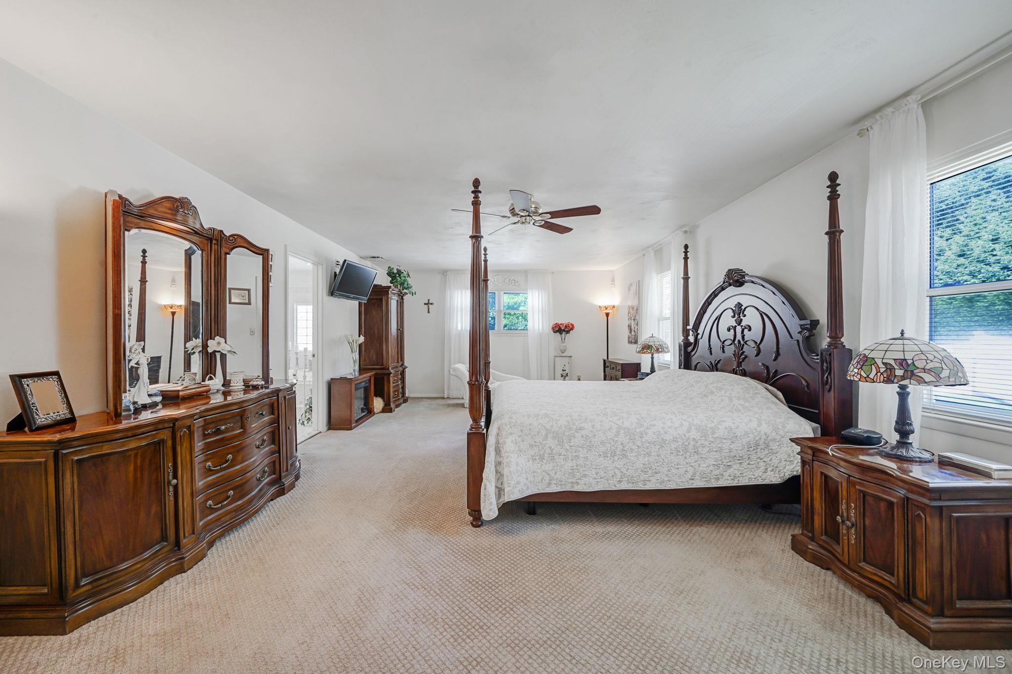 11 Dillmont Drive, Smithtown, NY 11787