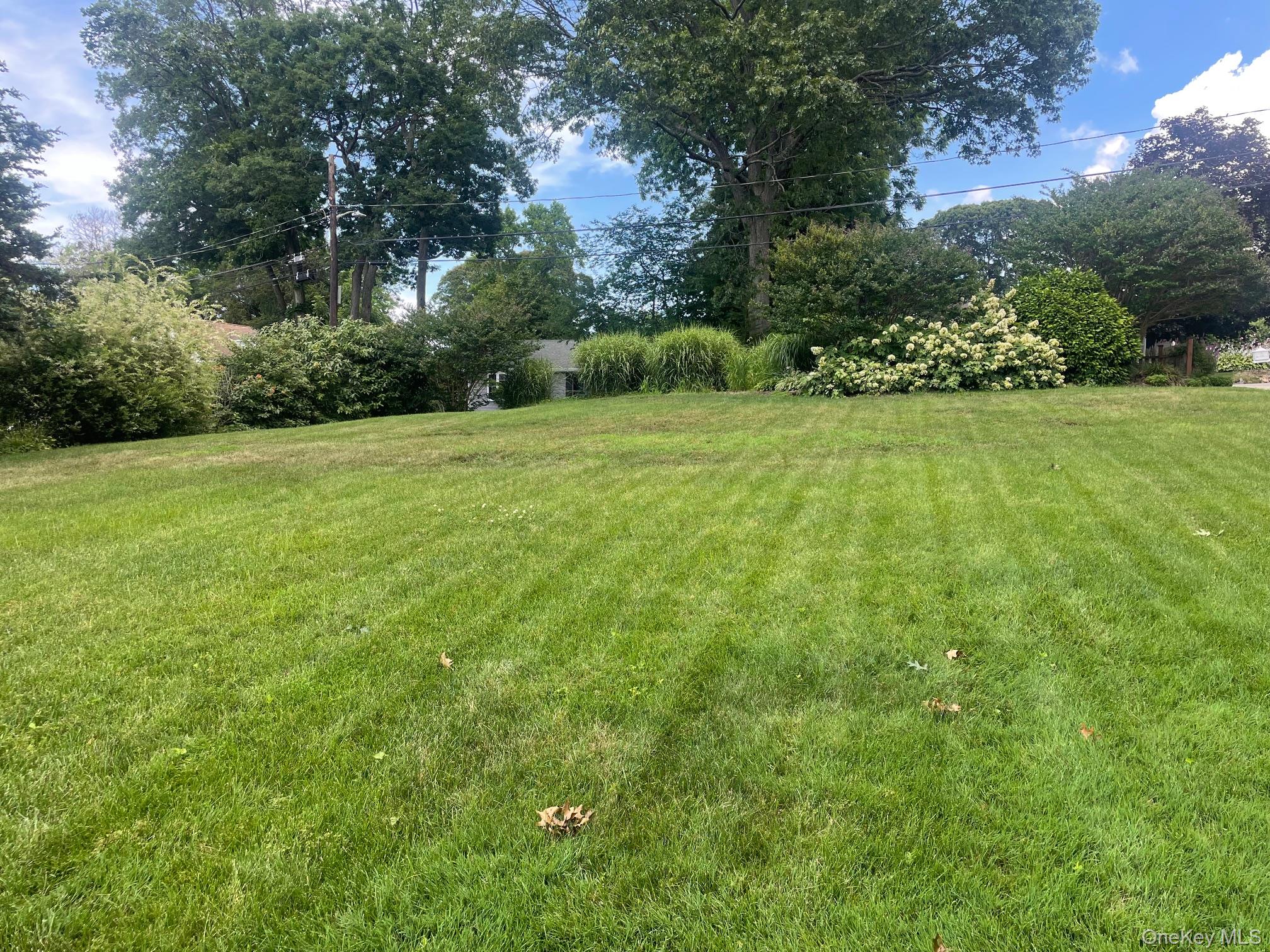 Beaver Drive, Kings Park, NY 11754