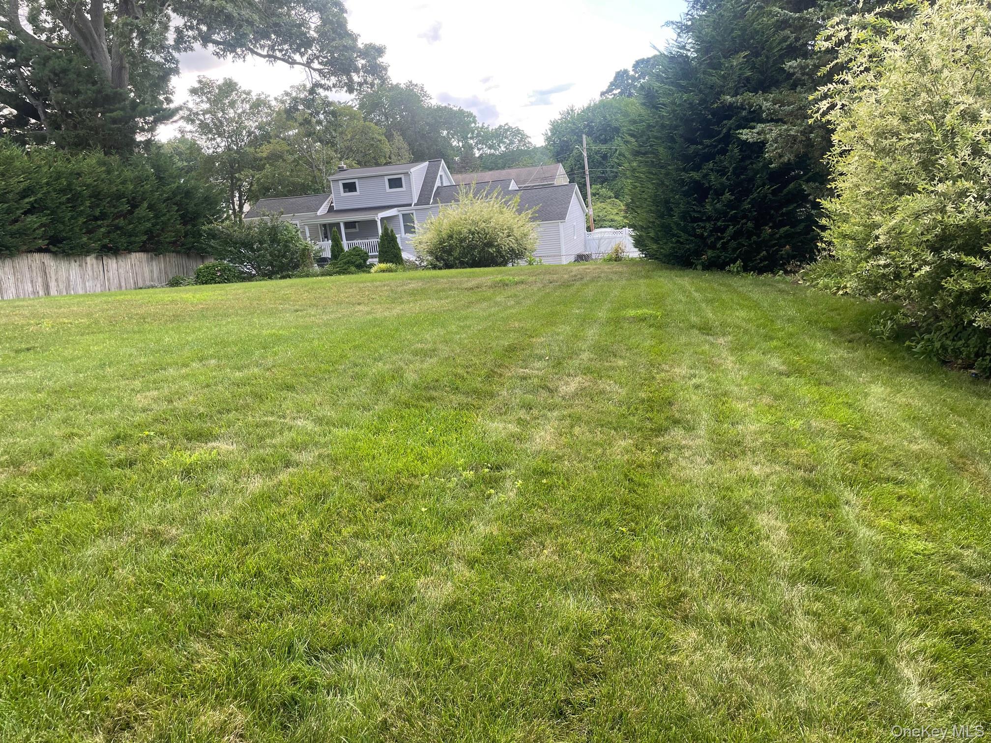 Beaver Drive, Kings Park, NY 11754