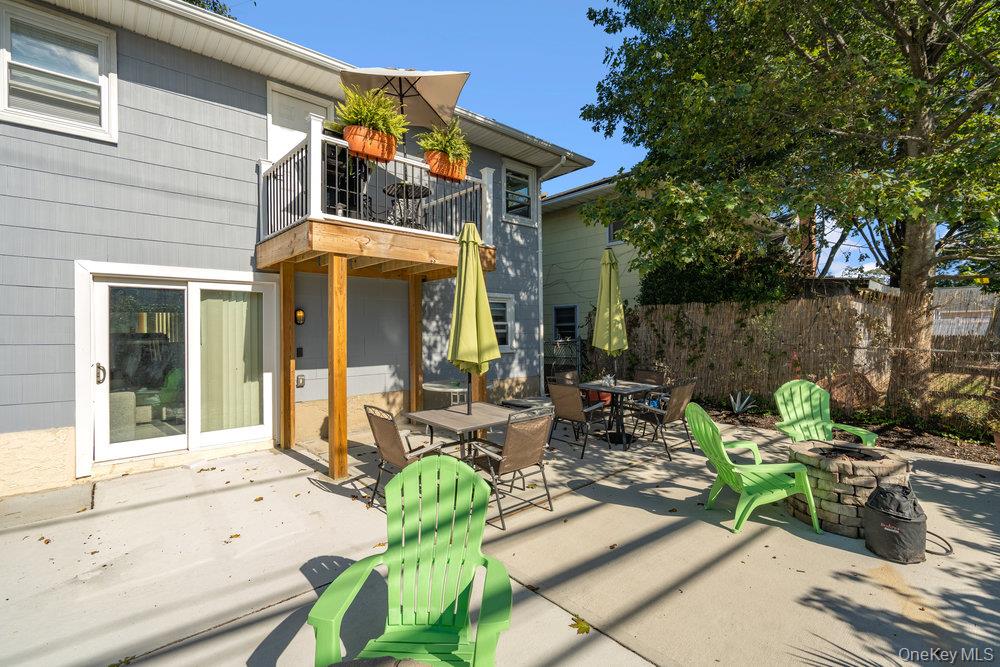 95 Foster Avenue, Valley Stream, NY 11580