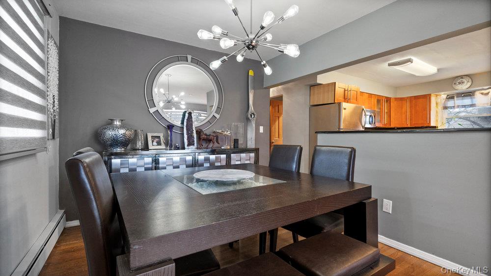 95 Foster Avenue, Valley Stream, NY 11580