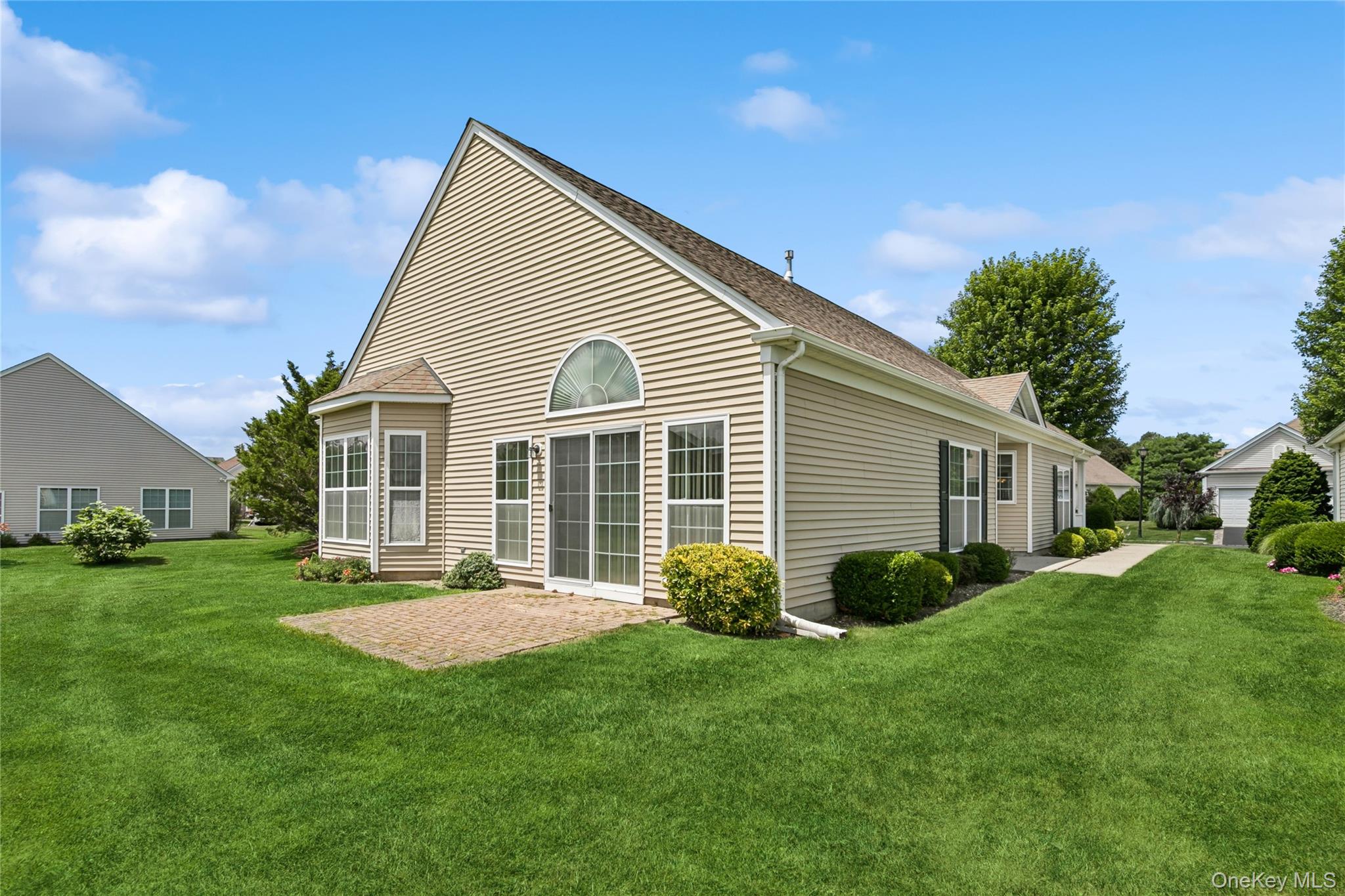 109 Louden Loop, Mount Sinai, NY 11766