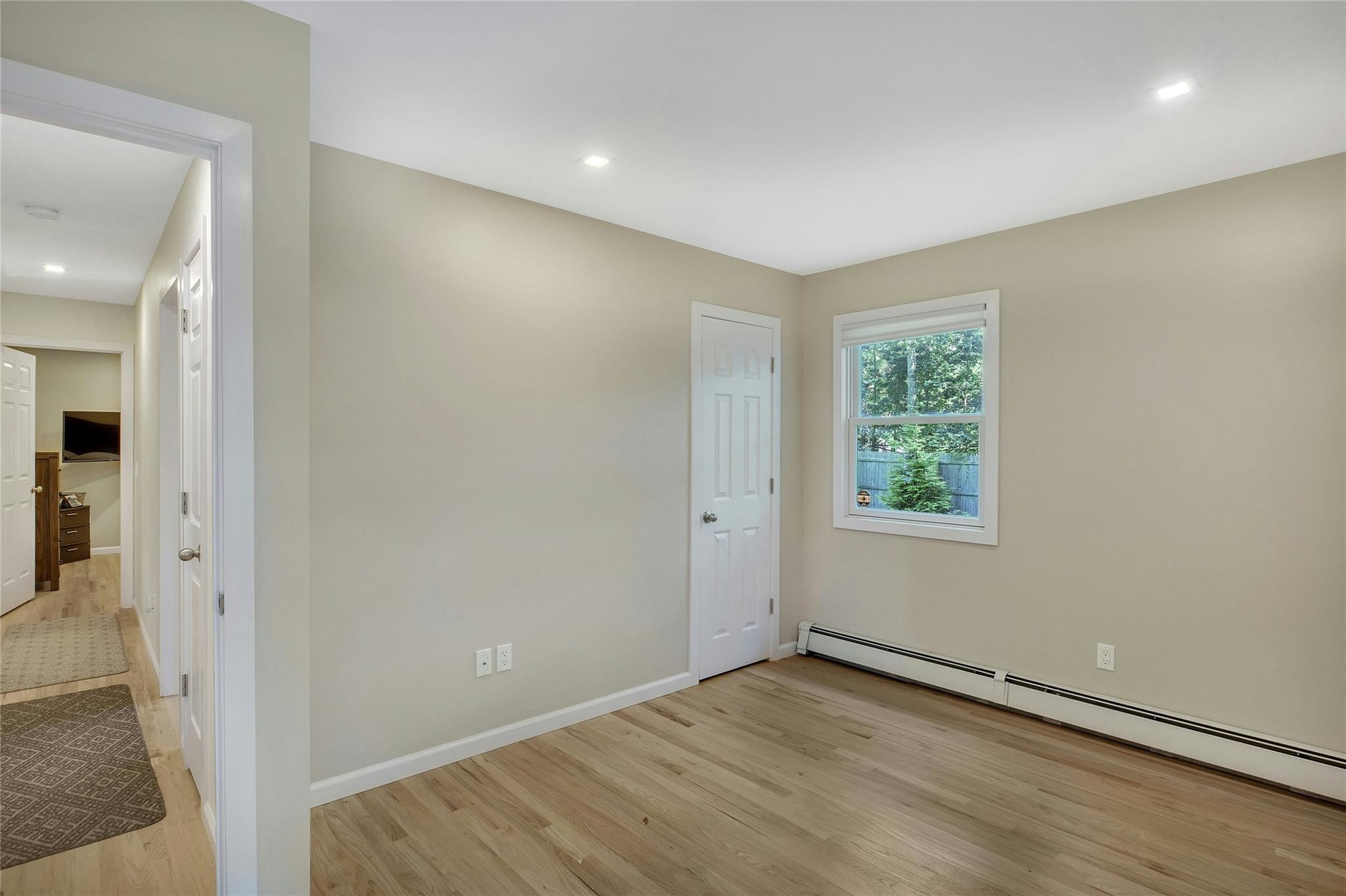 38 Woodridge Road, Hampton Bays, NY 11946