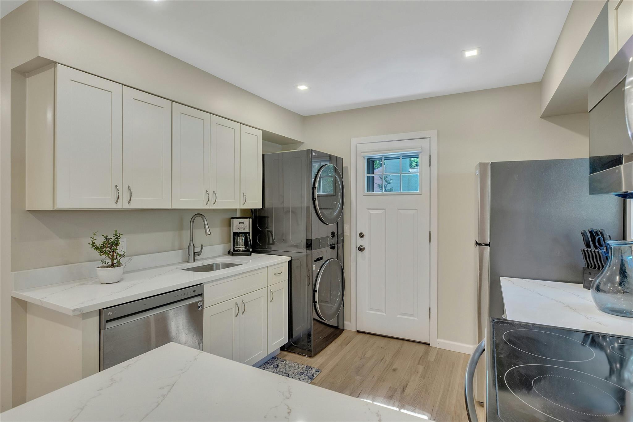 38 Woodridge Road, Hampton Bays, NY 11946