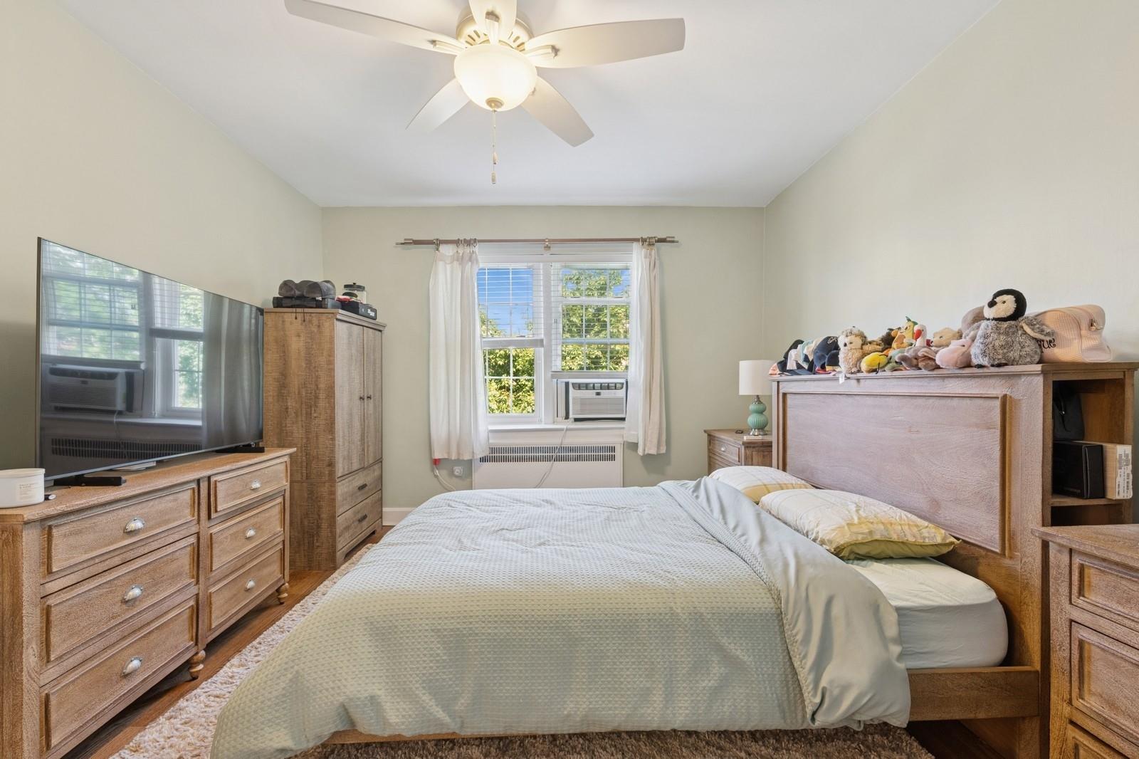 102 S Village Avenue # 3A, Rockville Centre, NY 11570