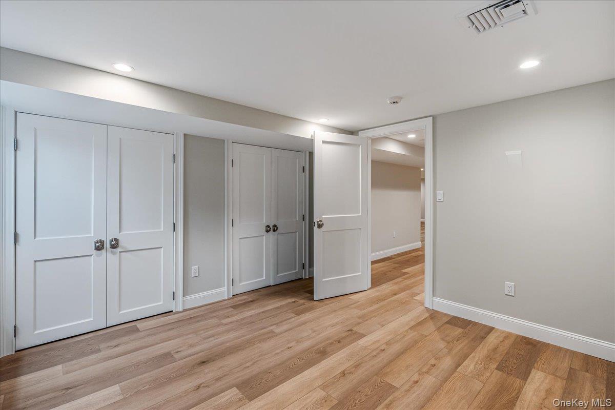 7 Yale Street, Garden City, NY 11530