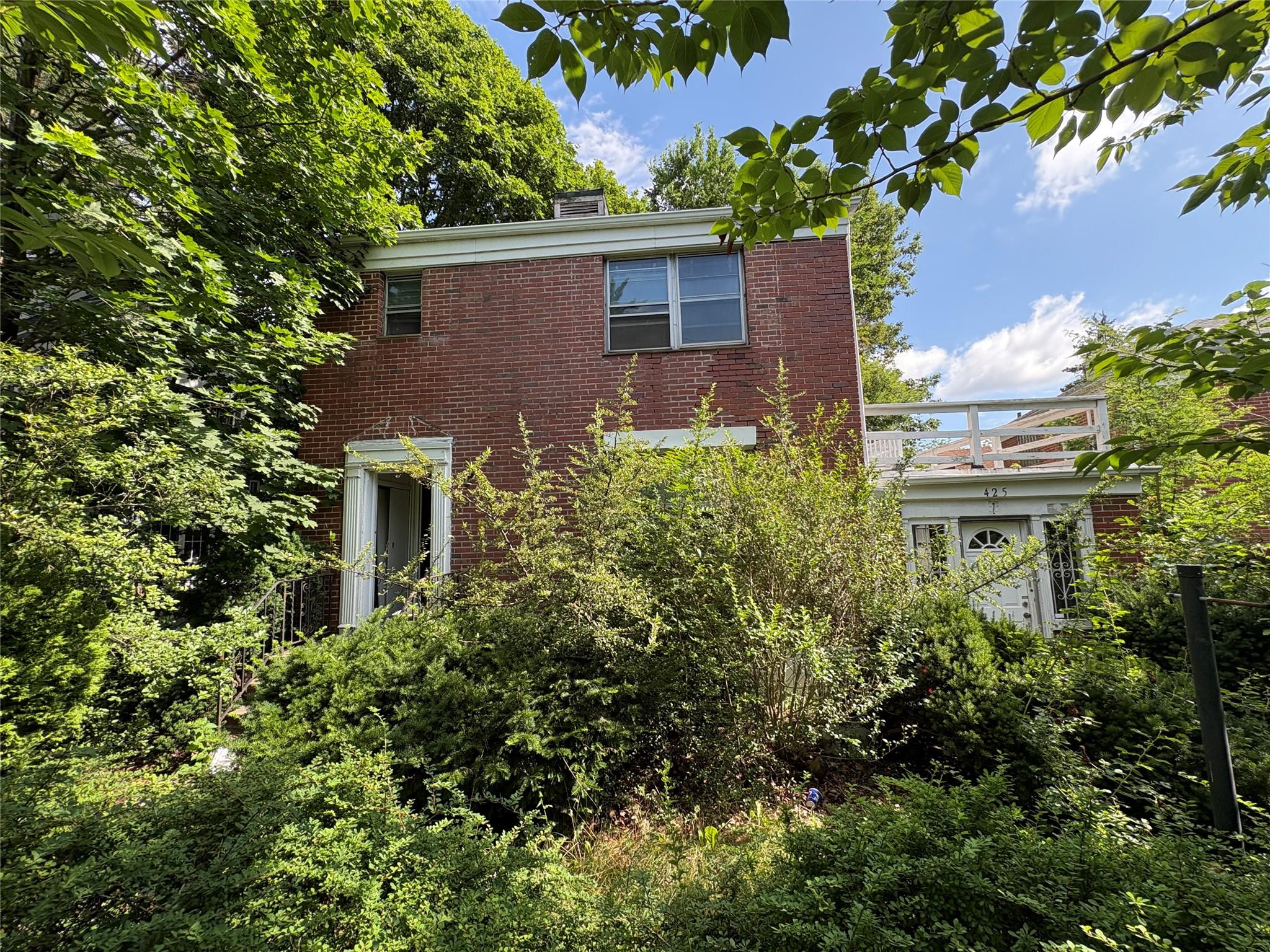 425 W 256th Street, Bronx, NY 10471