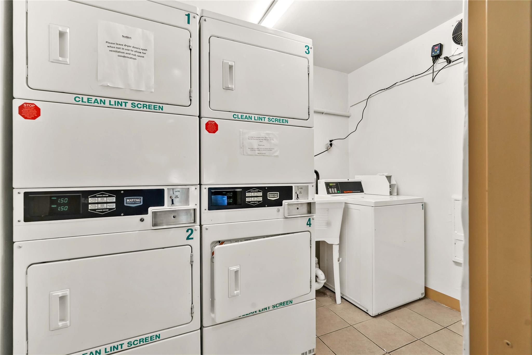 175 Archer Street # 3A, Freeport, NY 11520