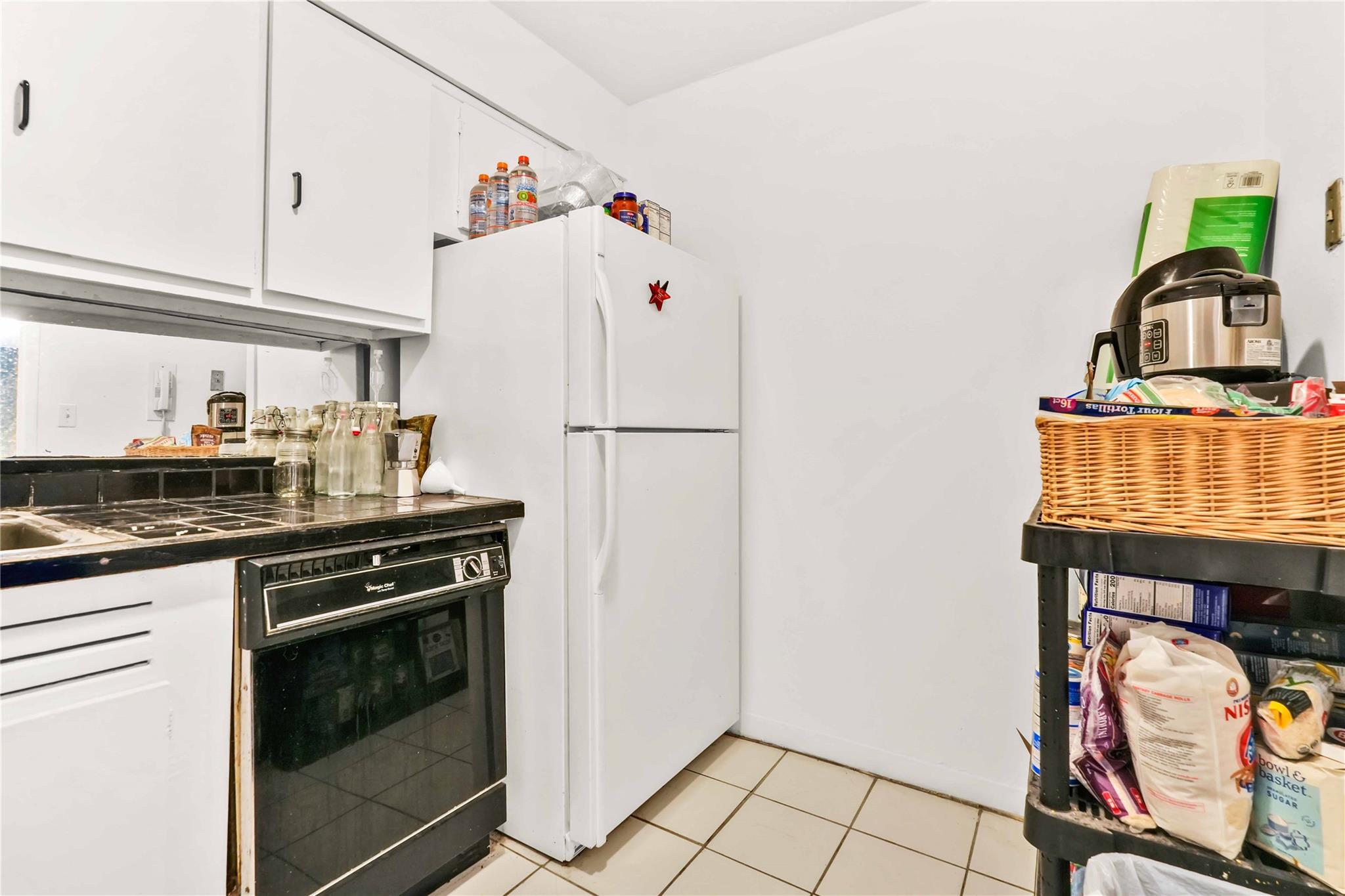 175 Archer Street # 3A, Freeport, NY 11520