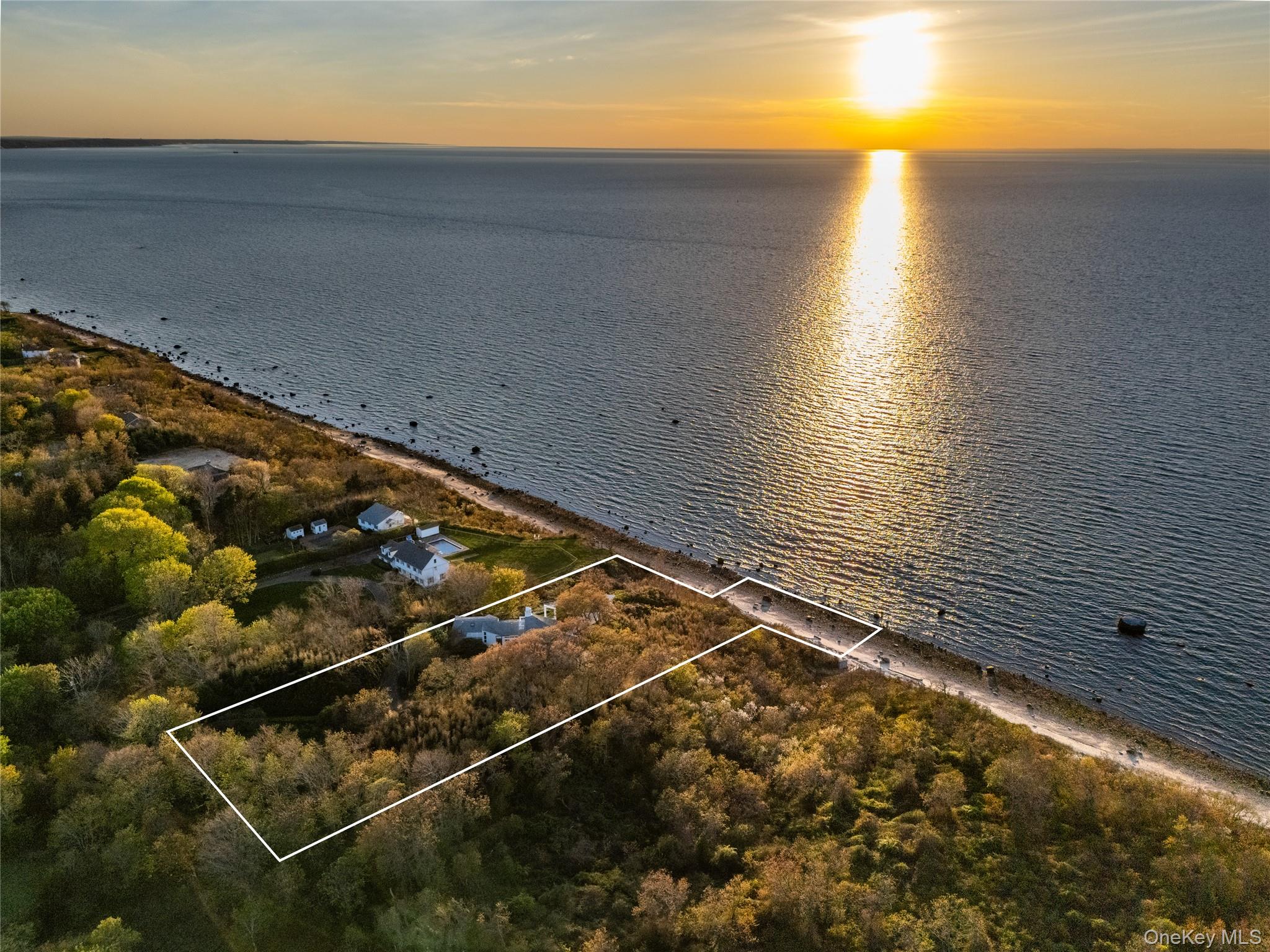 4105 Soundview Avenue, Mattituck, NY 11952